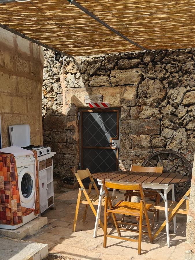 Trullo Dimora Di Pietra Gallipoli Baia Di Gallipoli Esterno foto